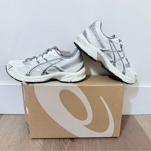 BRAND NEW ASICS Gel-1130 Women’s Cream Clay Grey US 6.5 - Ultimate Comfort!